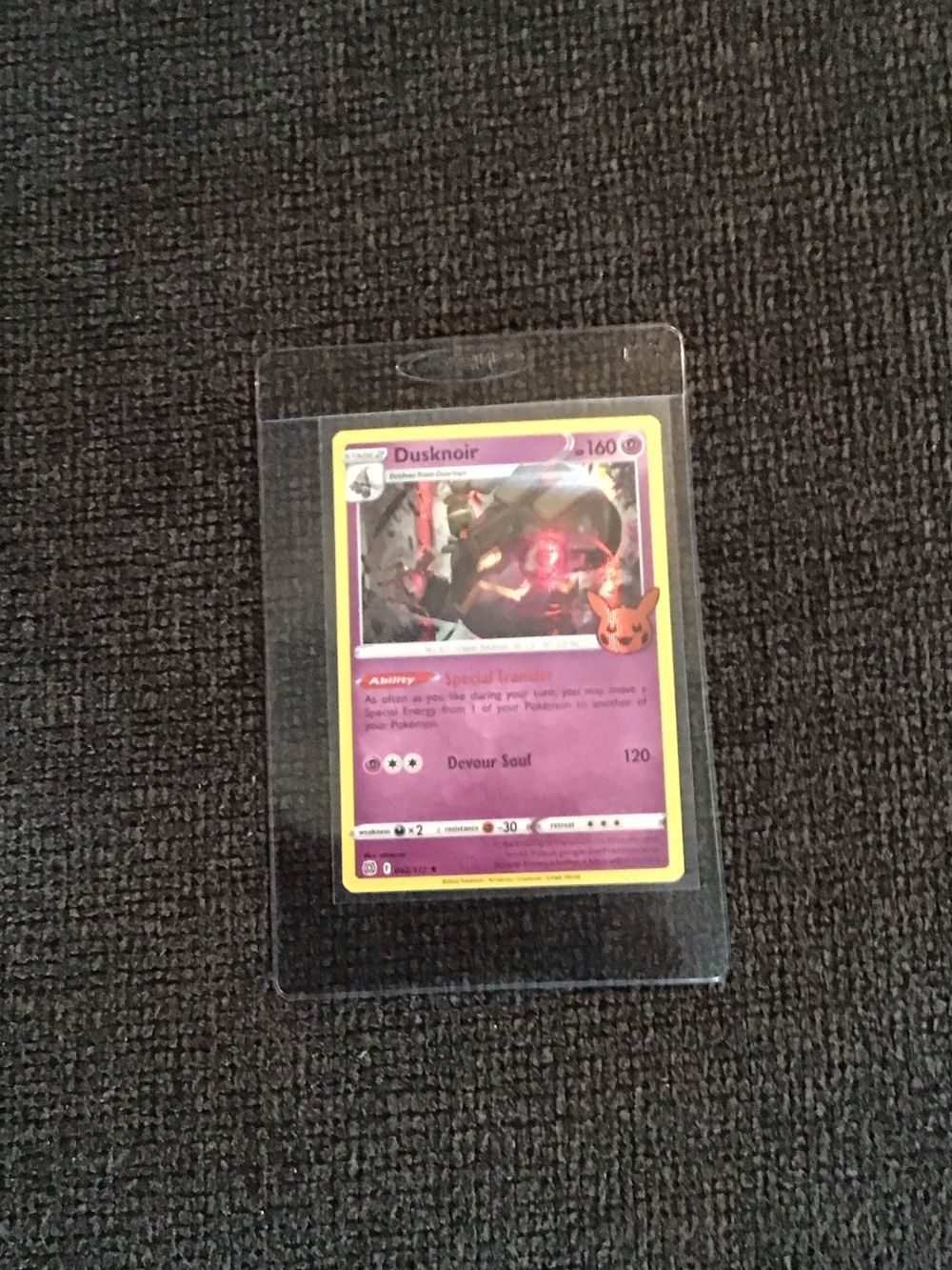 Dusknoir Trading Card - Purple